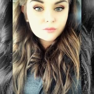 Meet your Posher, Kendra